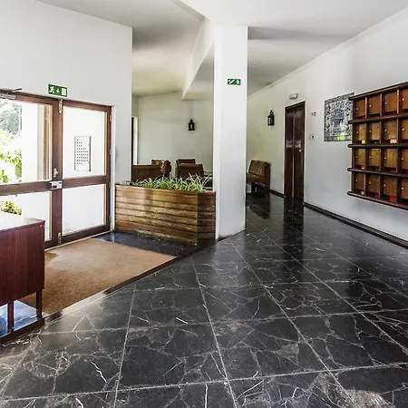 Apartament Ereira With Pool In *