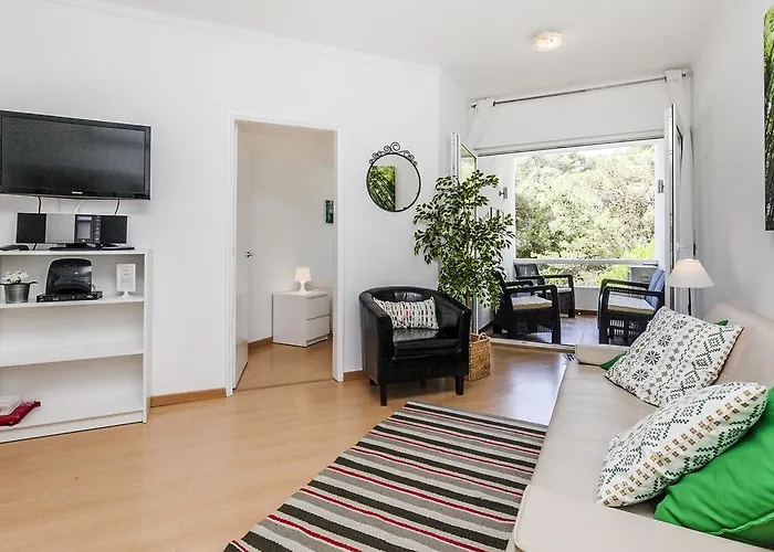 Ereira With Pool In *