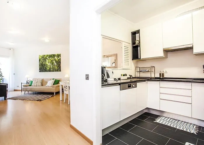 Ereira With Pool In * Cascais