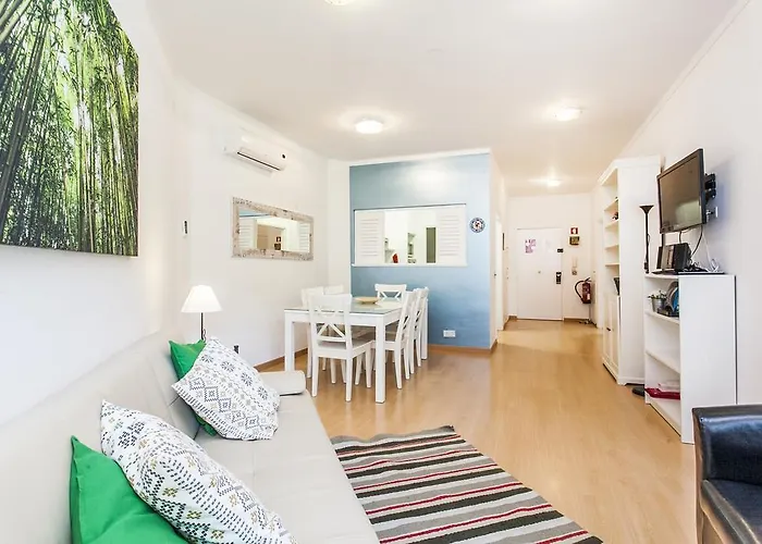 Ereira With Pool In *